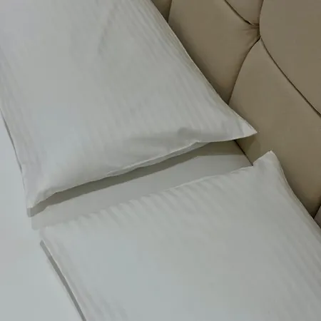 The Pebble Couch Apartmán Tirana