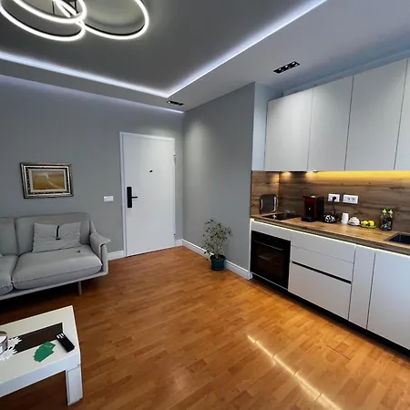 The Pebble Couch Apartment
